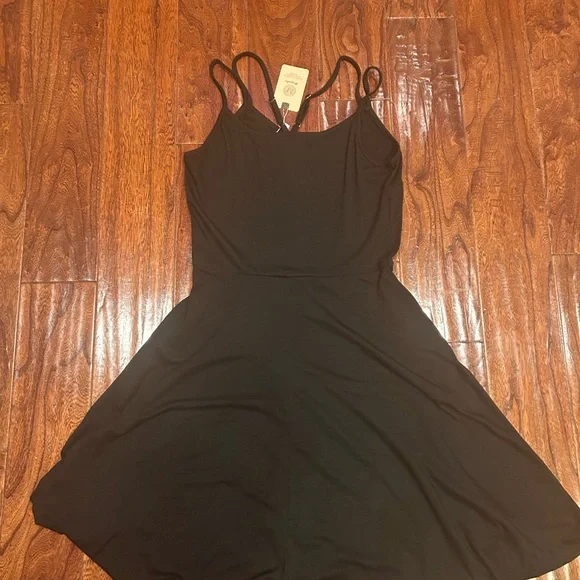 Moyabo essential casual midi dress fit light weight scoop neck spaghetti LBD - Picture 4 of 4